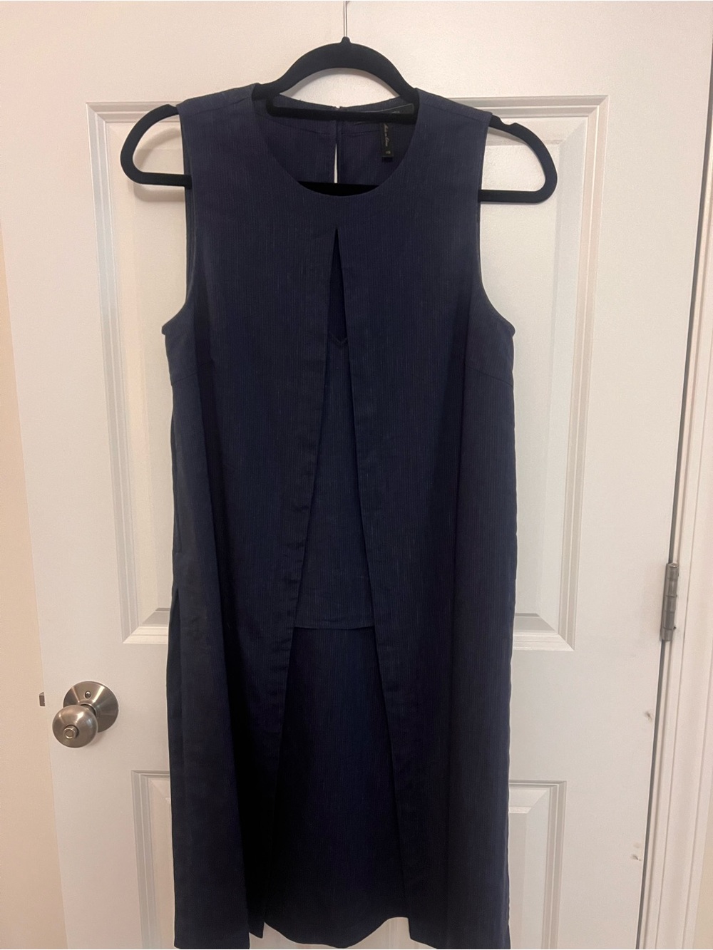 BCBGMaxAzria Navy Sleeveless Shift Tunic Dress